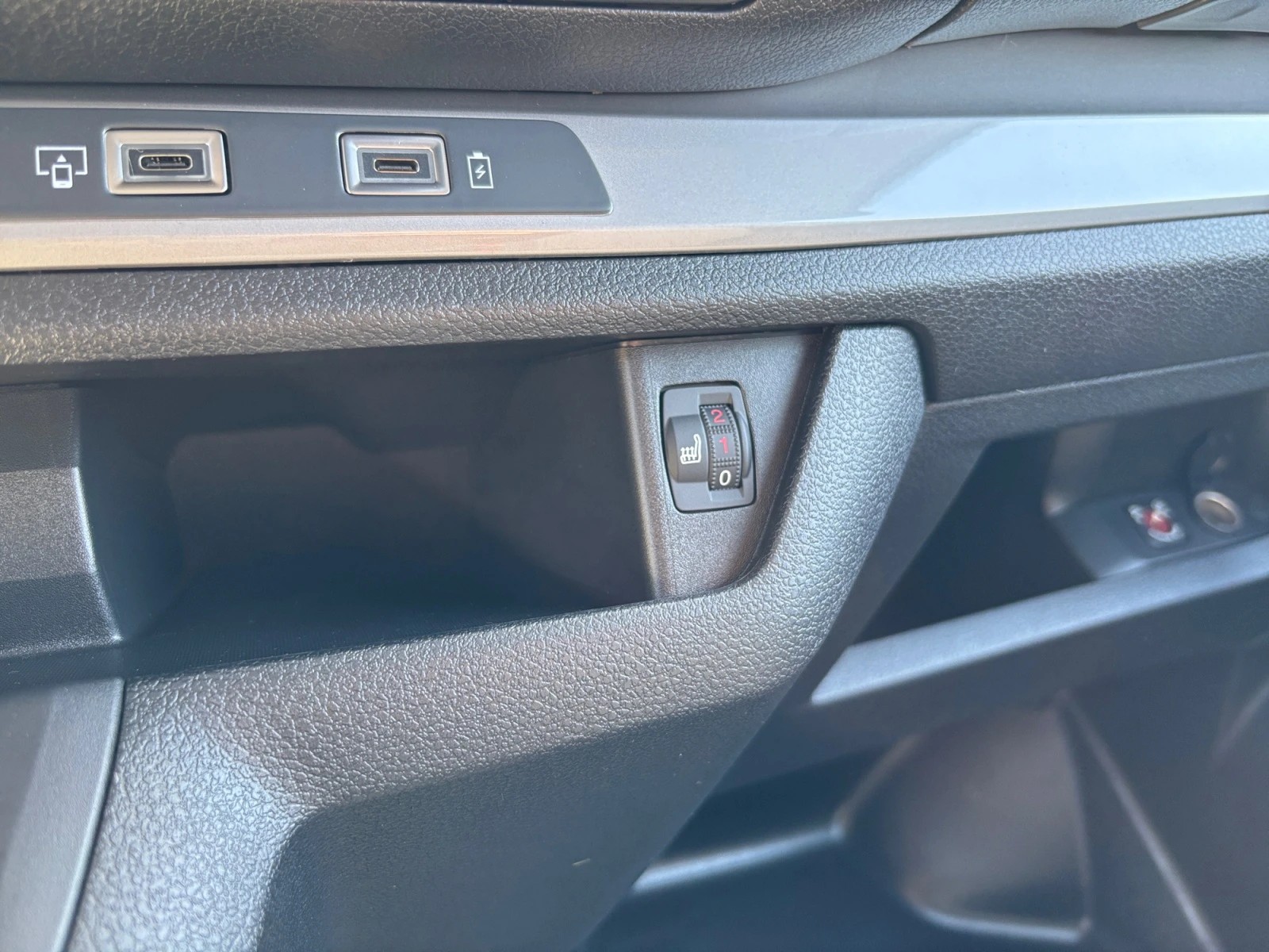 PEUGEOT Expert 1.5 BlueHDi 120 S&S Standard-image-11