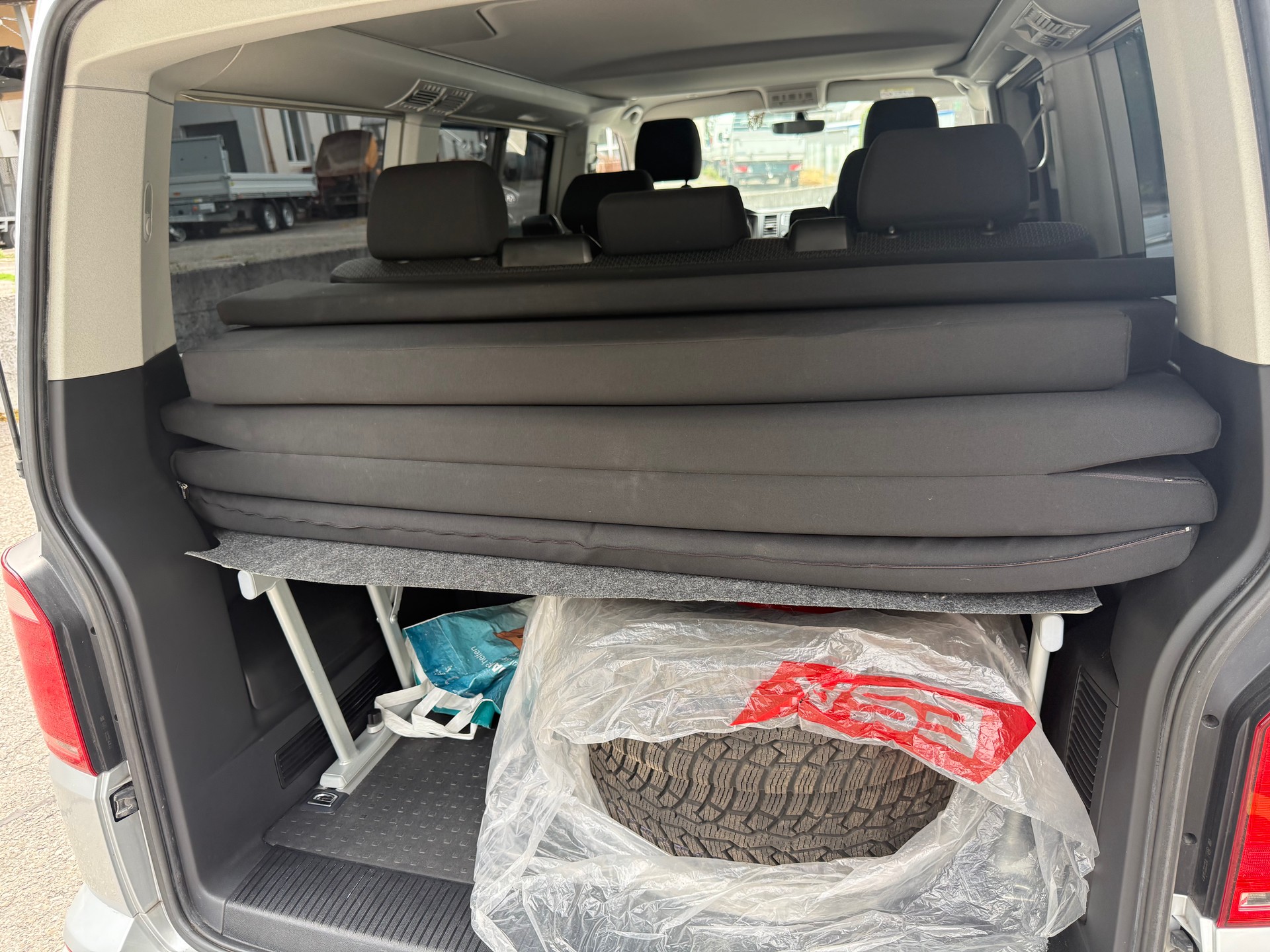VW T6 California 2.0 TDI Beach 4Motion-image-9