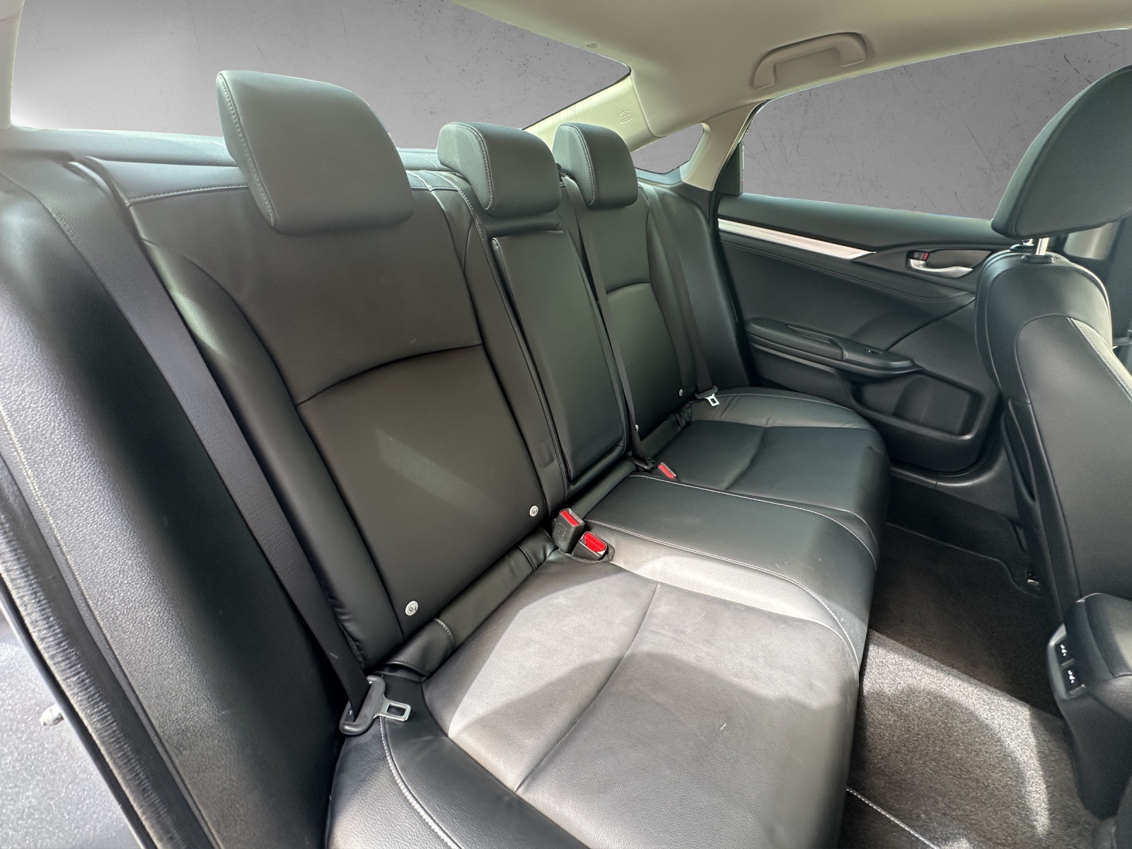 HONDA Civic Sedan 1.5 VTEC Executive Premium CVT-image-13