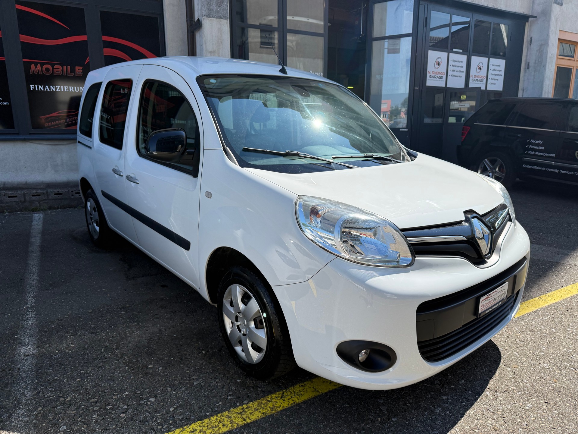 RENAULT Kangoo 1.5 dCi Zen+-image-4