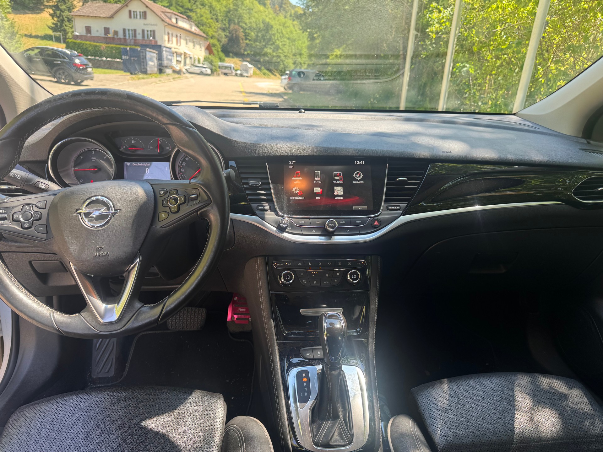 OPEL Astra 1.6 CDTi ecoF Dynamic Automatic-image-4