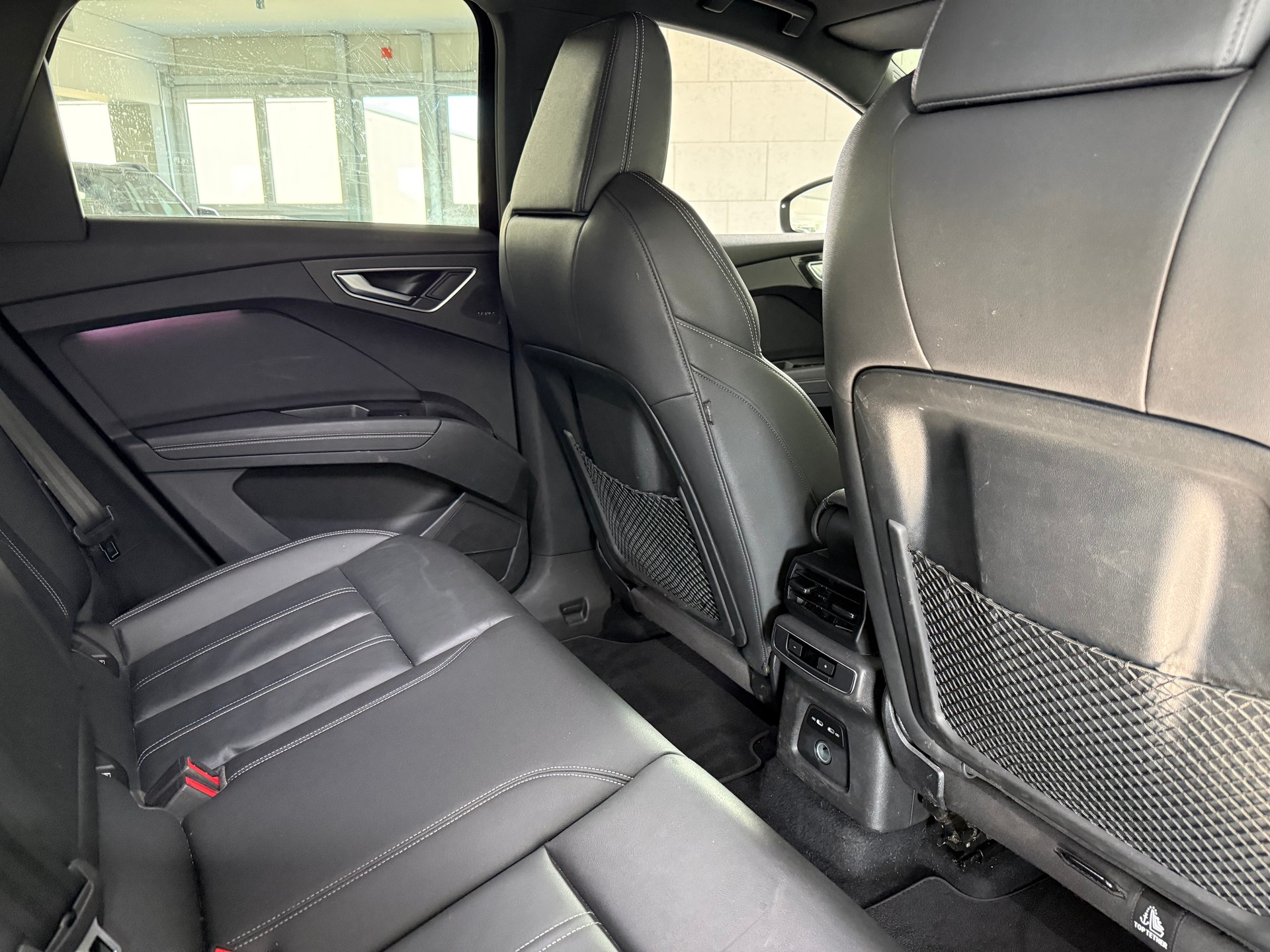 AUDI Q4 Sportback e-tron 50 quattro-image-6