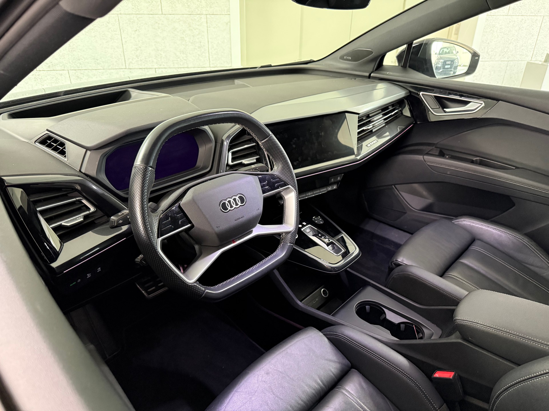 AUDI Q4 Sportback e-tron 50 quattro-image-7