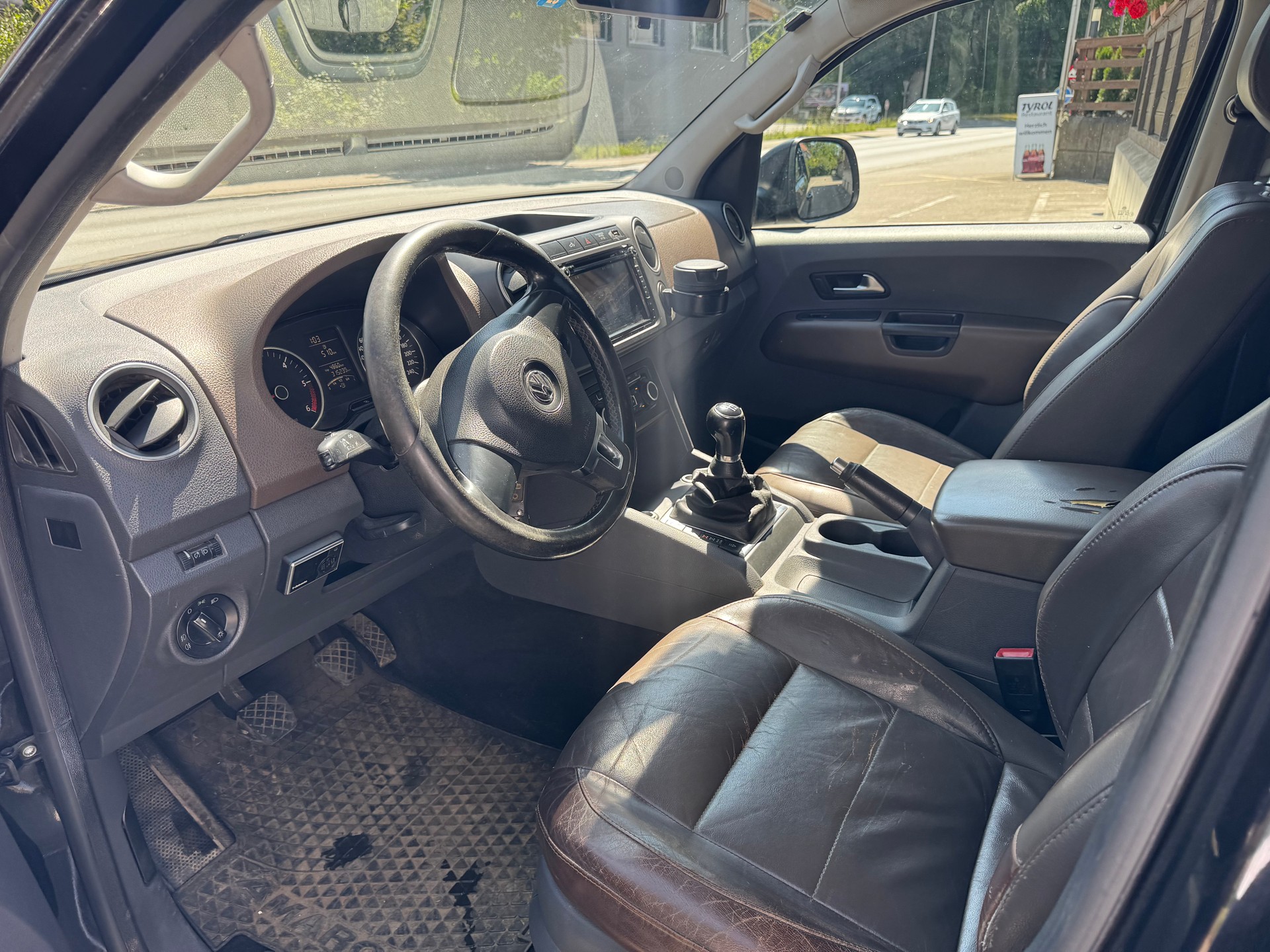 VW Amarok 2.0 BiTDI Highline 4Motion-image-9