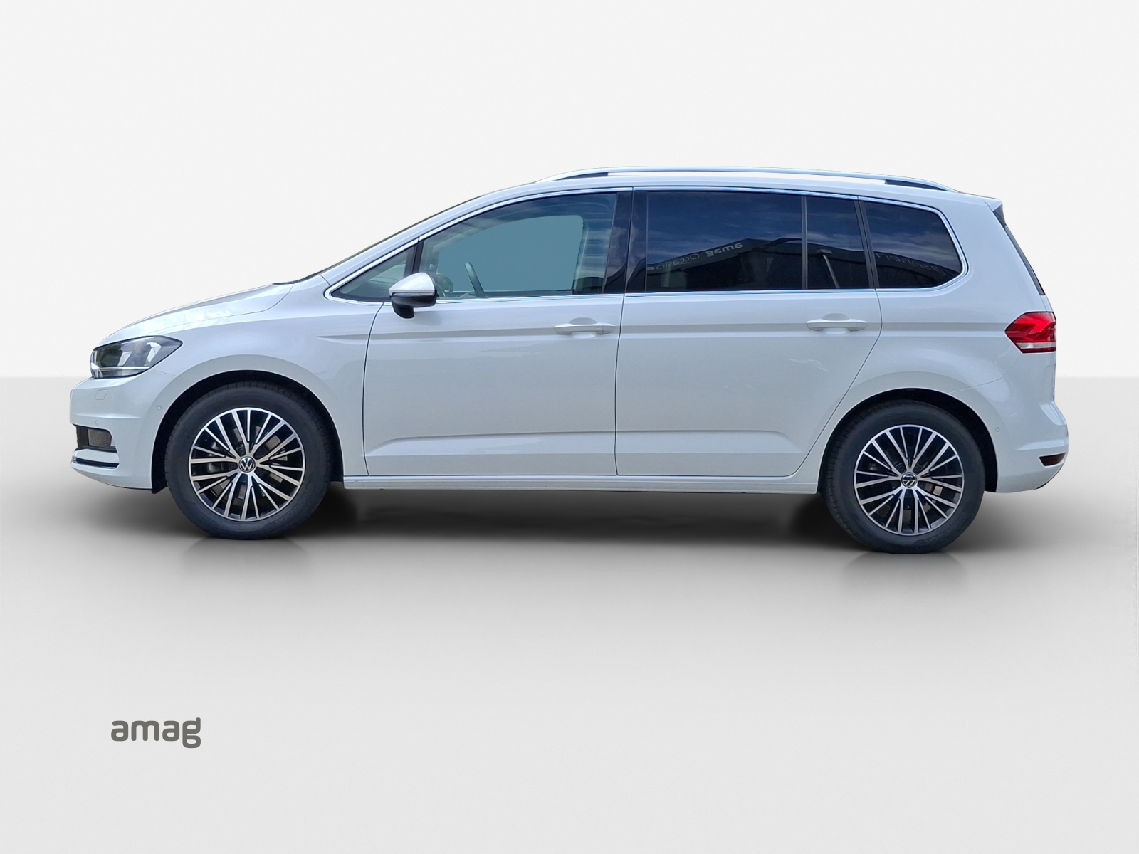 VW Touran 1.5 TSI EVO Highline DSG-image-1