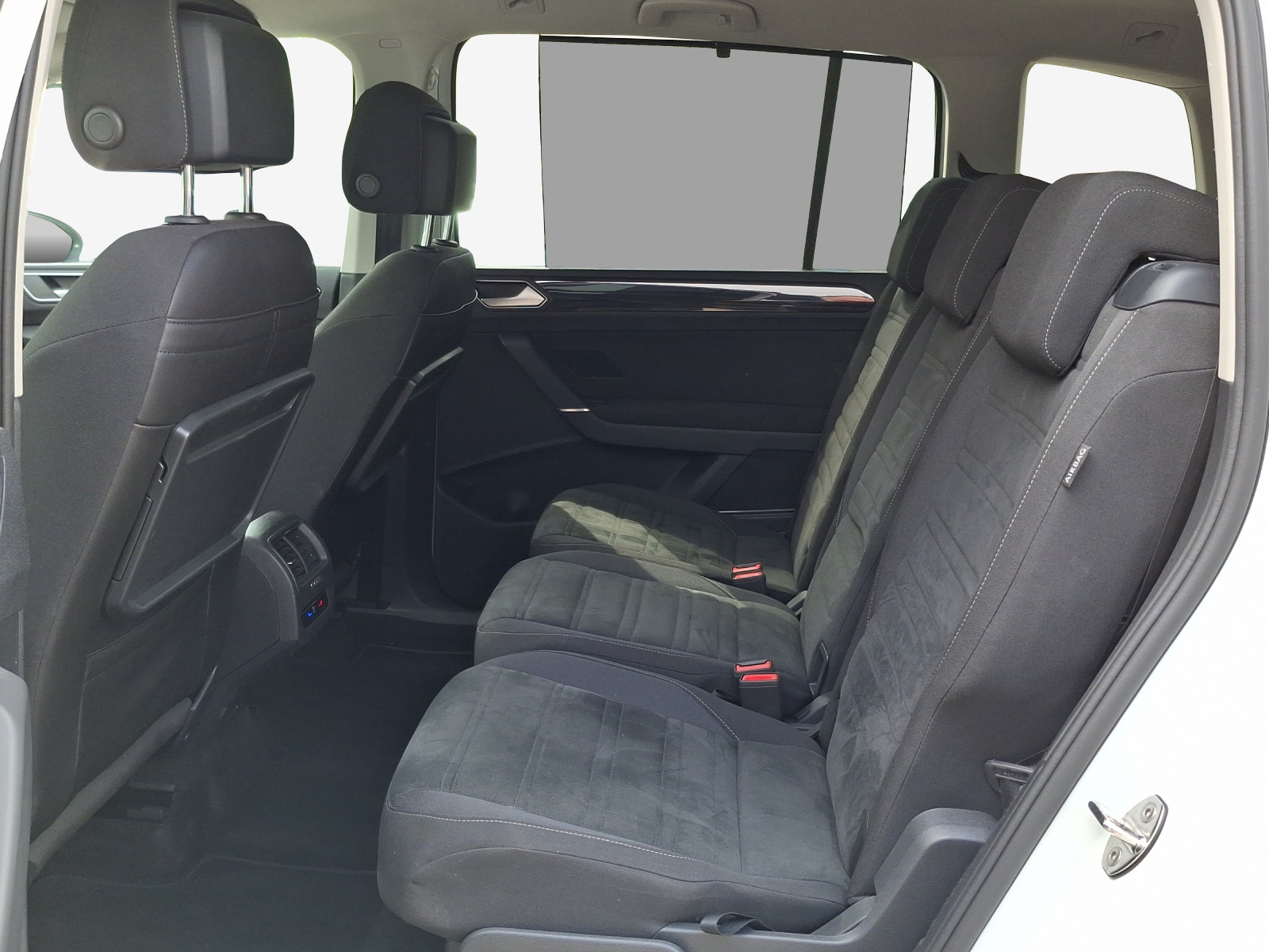 VW Touran 1.5 TSI EVO Highline DSG-image-11