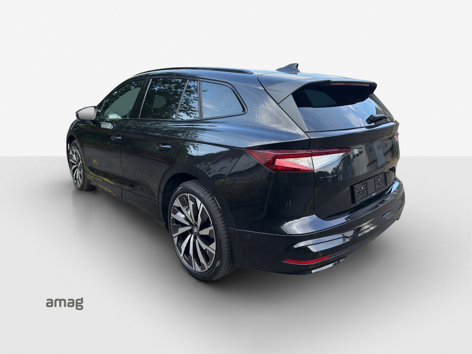 SKODA Enyaq 85x Sportline 4x4-image-2