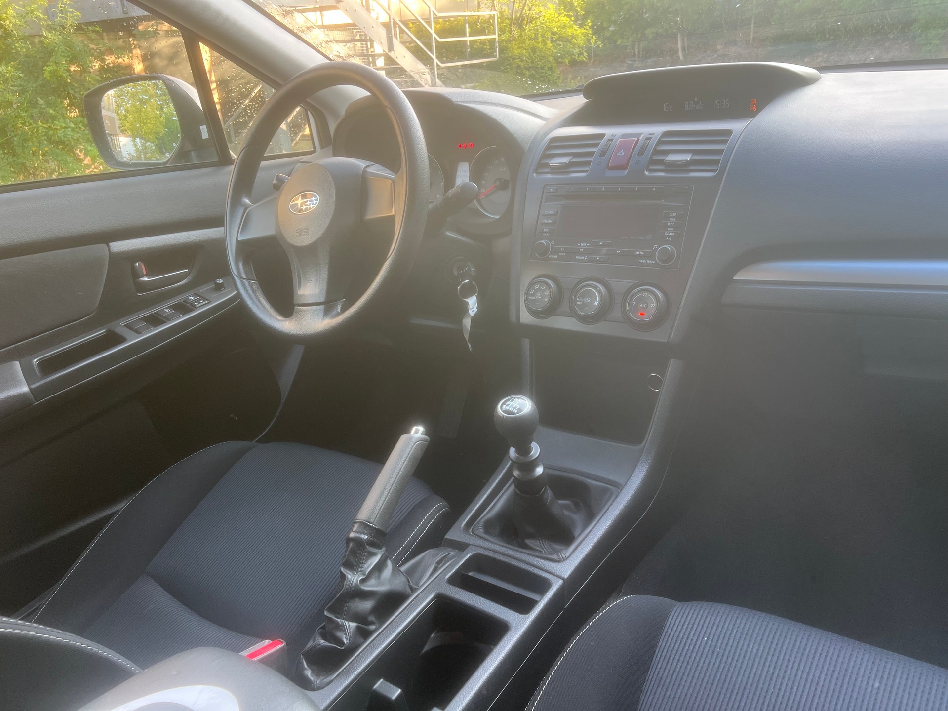 SUBARU XV 2.0 Swiss Three AWD-image-9