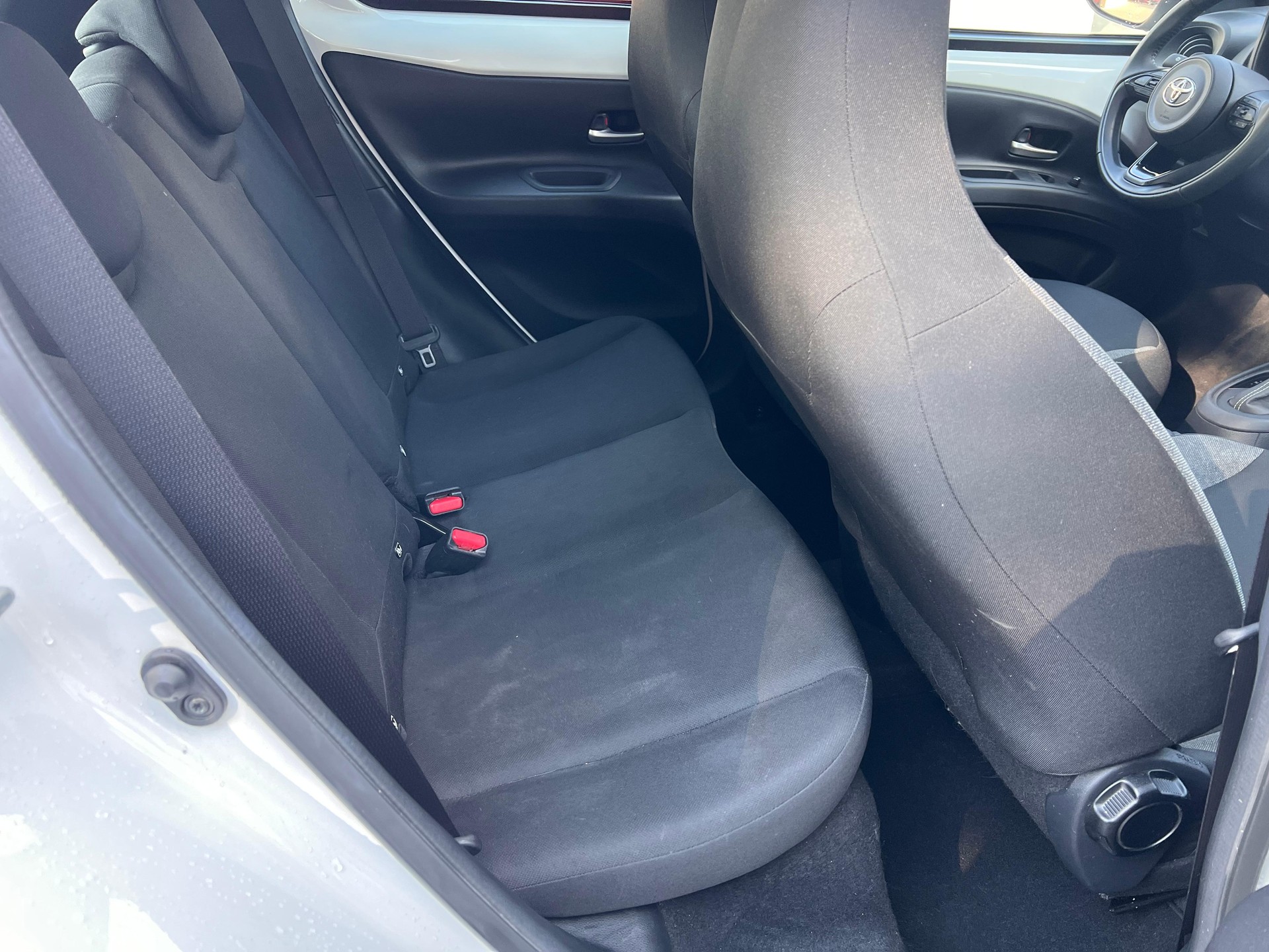 TOYOTA Aygo X 1.0 VVT-i Comfort-image-11