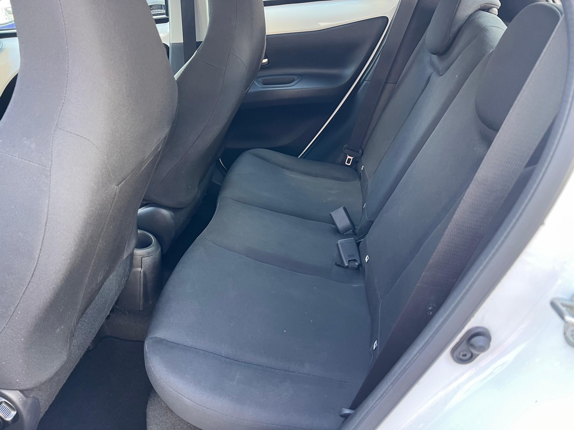 TOYOTA Aygo X 1.0 VVT-i Comfort-image-9