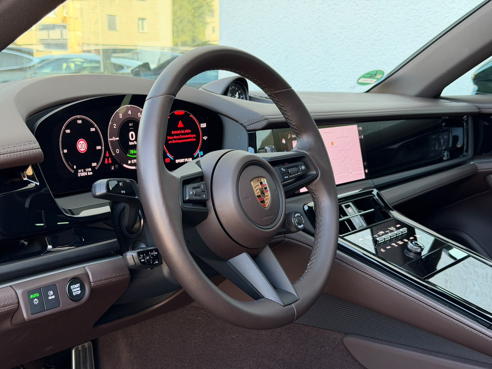 PORSCHE Panamera 4S E-Hybrid PDK-image-31