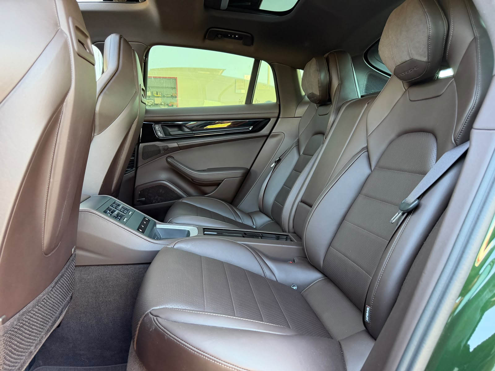 PORSCHE Panamera 4S E-Hybrid PDK-image-13