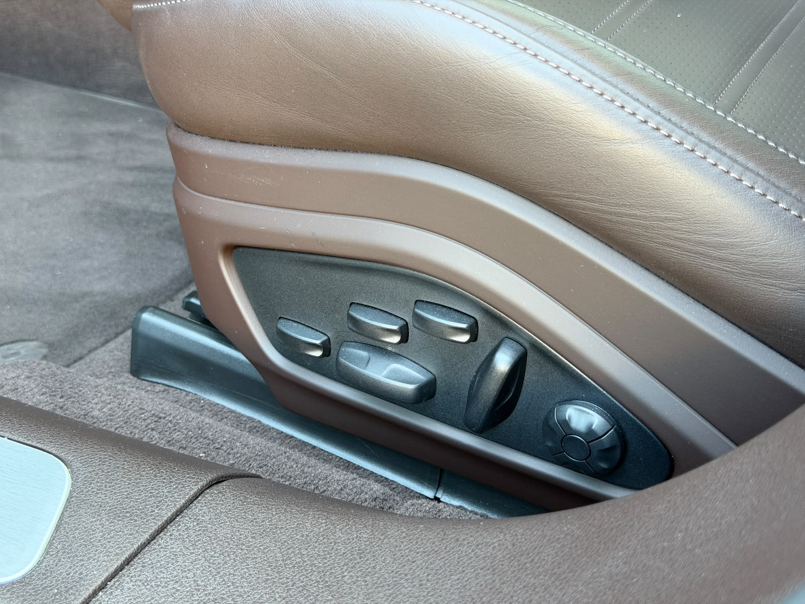 PORSCHE Panamera 4S E-Hybrid PDK-image-20
