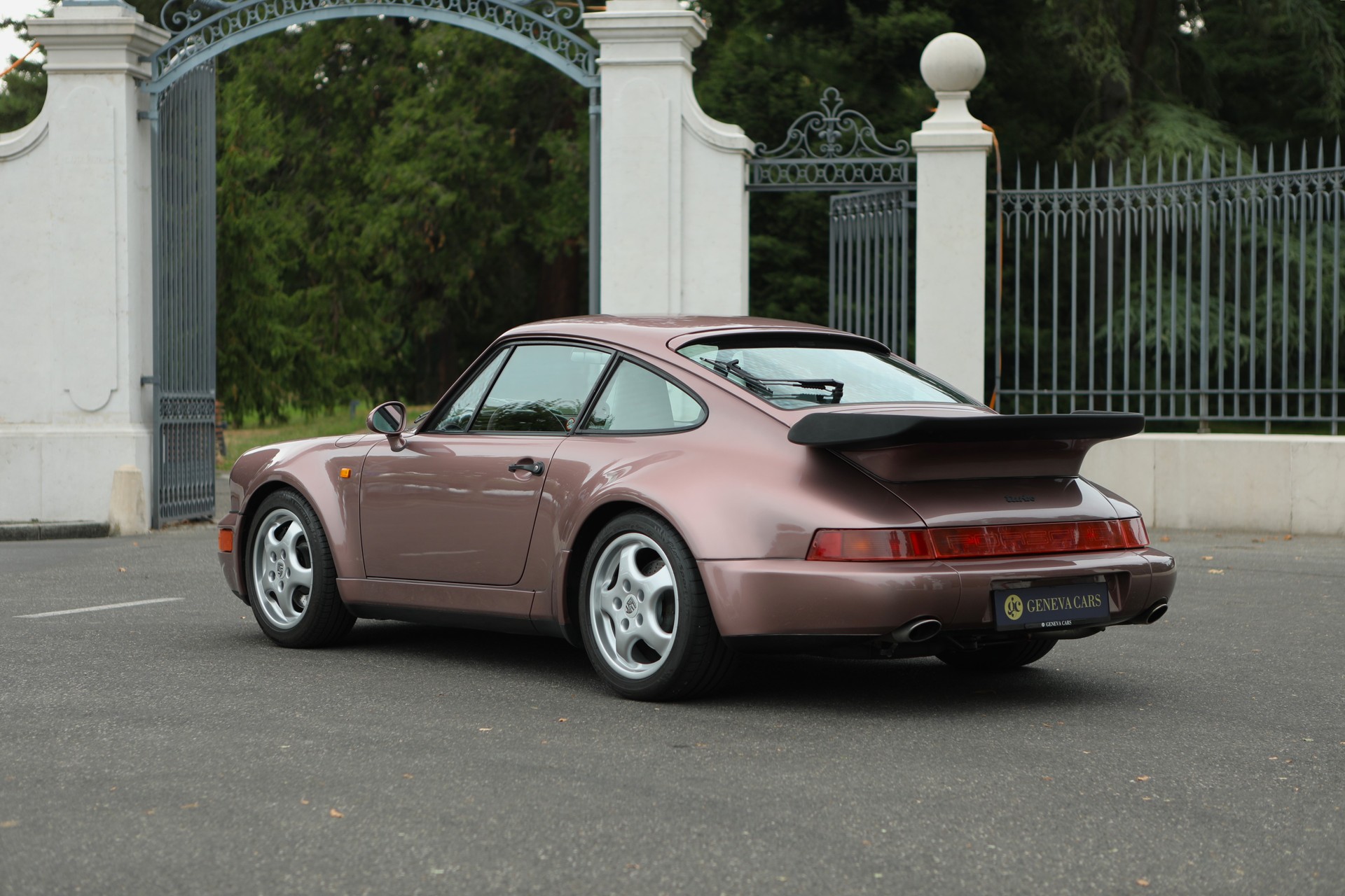 PORSCHE 911 Turbo II 3.3 ( 964 )-image-5
