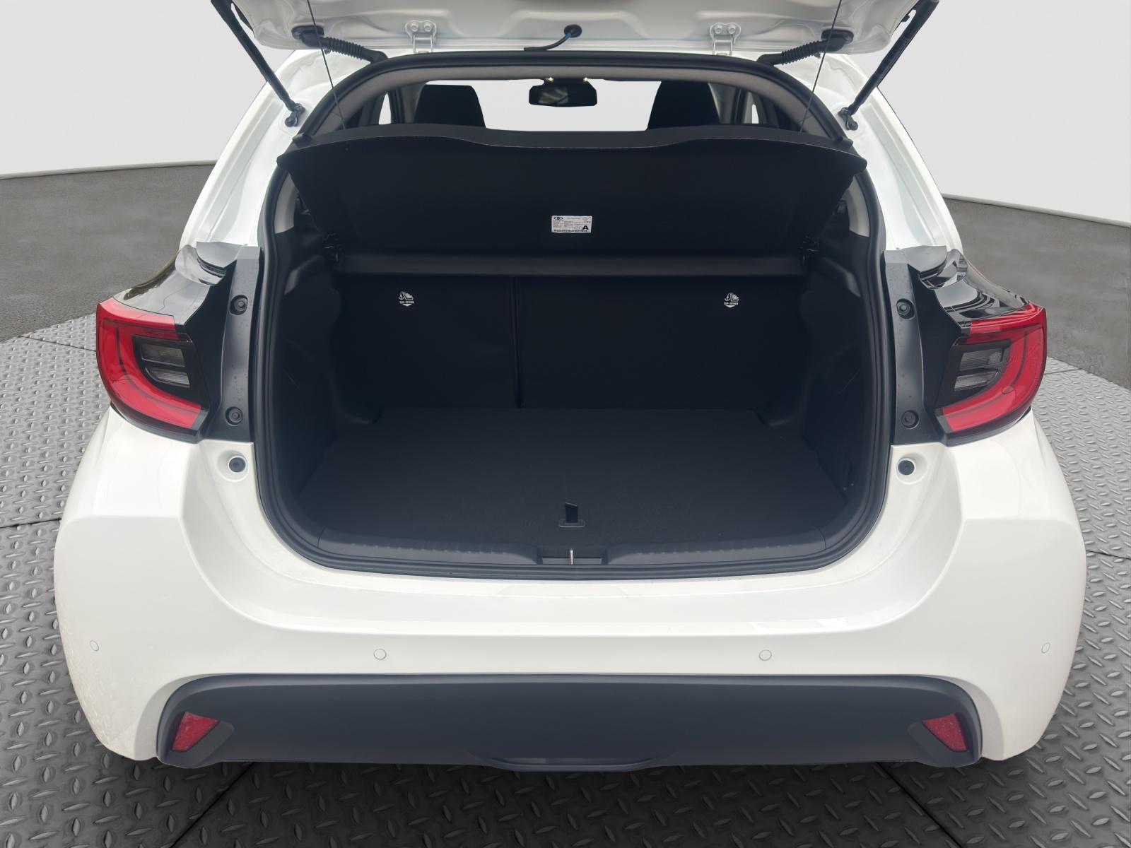 TOYOTA Yaris 1.5 VVT-i HSD Trend-image-9