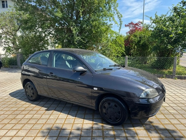 SEAT IBIZA-image-2