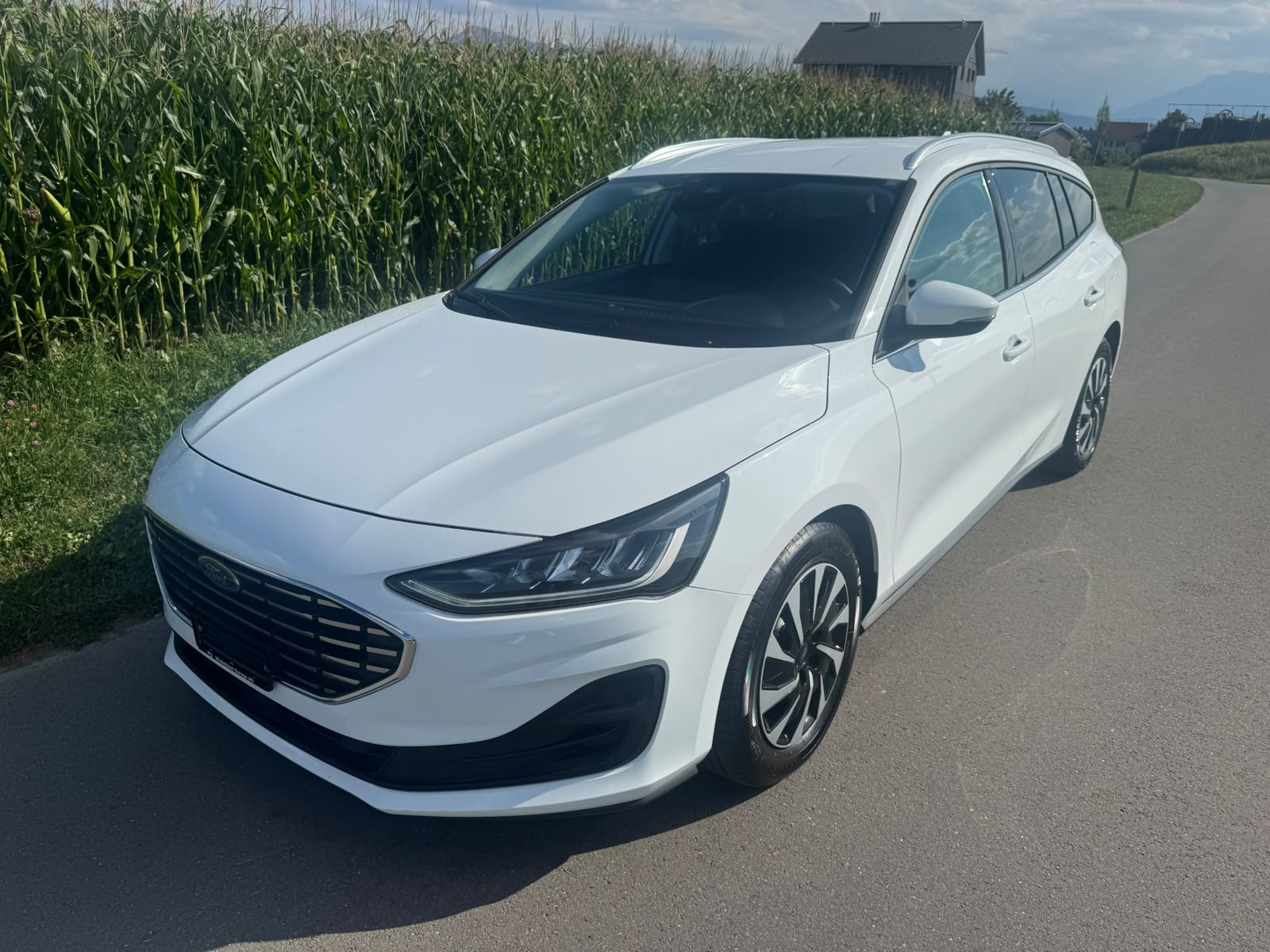FORD Focus 1.5 TDCi Titanium Automatic-image-0
