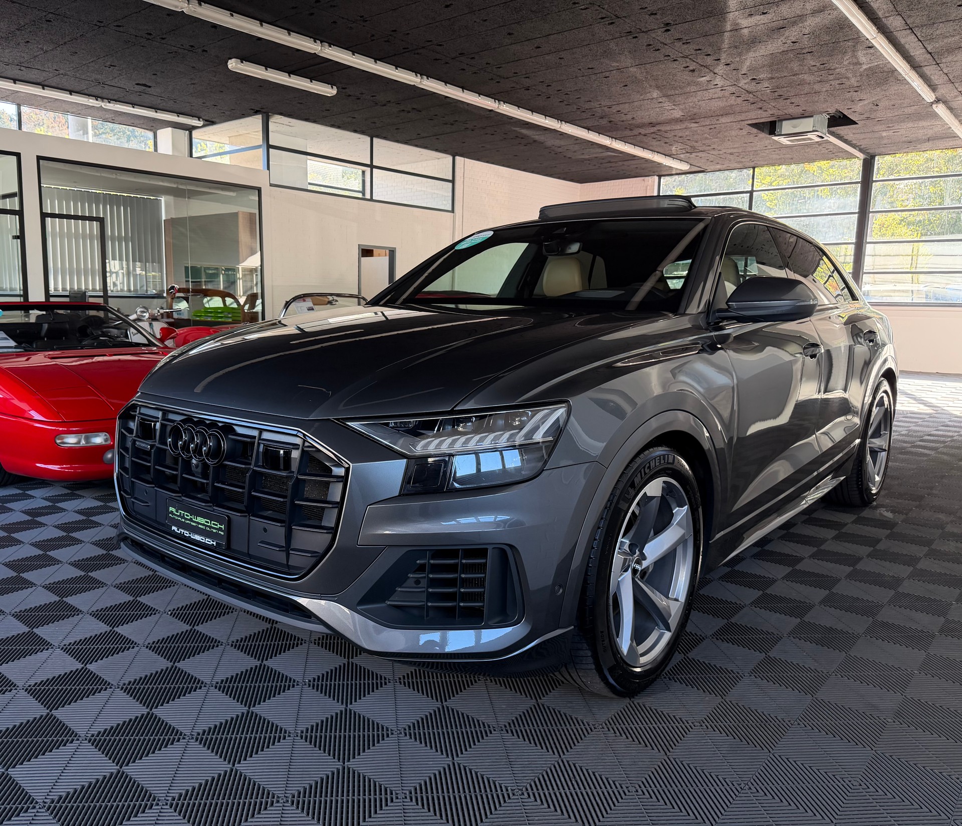 AUDI Q8 50 TDI quattro tiptronic-image-5