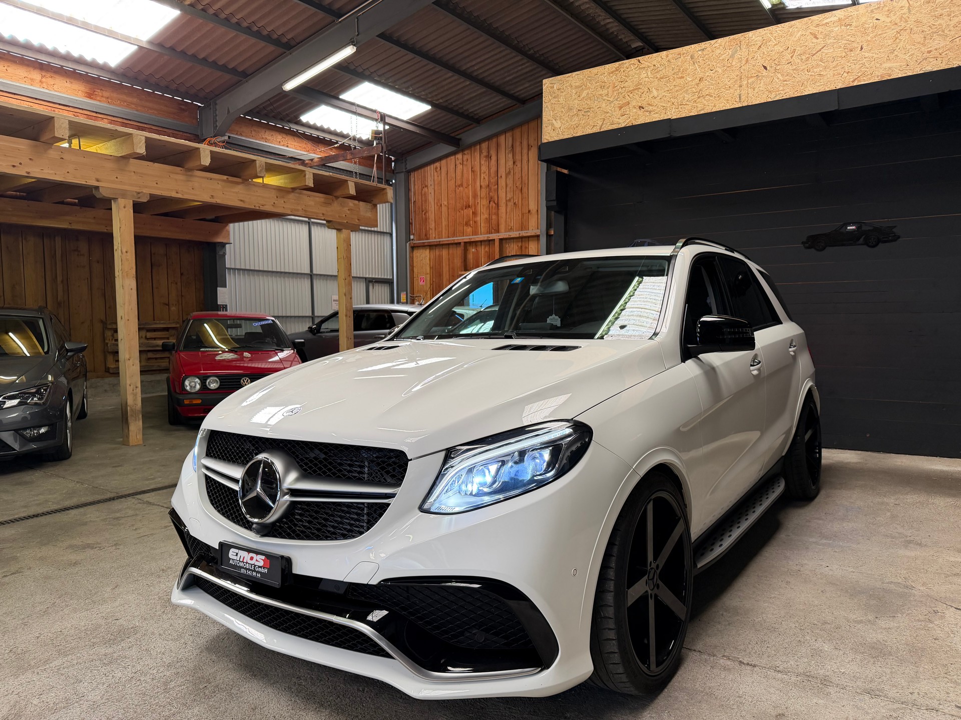MERCEDES-BENZ GLE 350 d 4Matic 9G-Tronic 63AMG Umbau-image-2