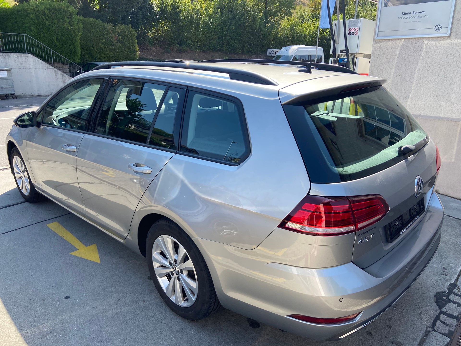 VW Golf Variant 1.5 TSI EVO Comfortline DSG-image-2