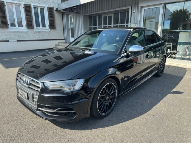 AUDI S3 Sportback 2.0 T FSI quattro S-Tronic-image-6