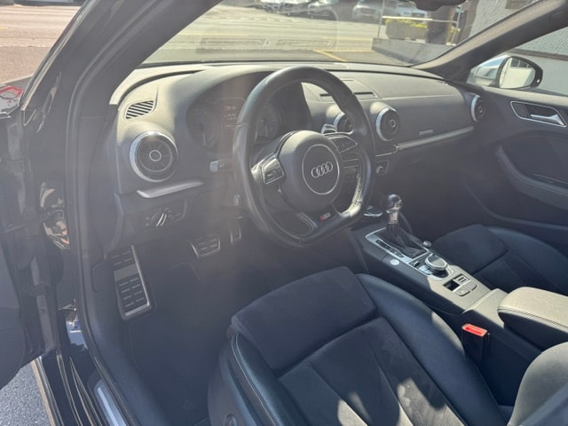 AUDI S3 Sportback 2.0 T FSI quattro S-Tronic-image-7