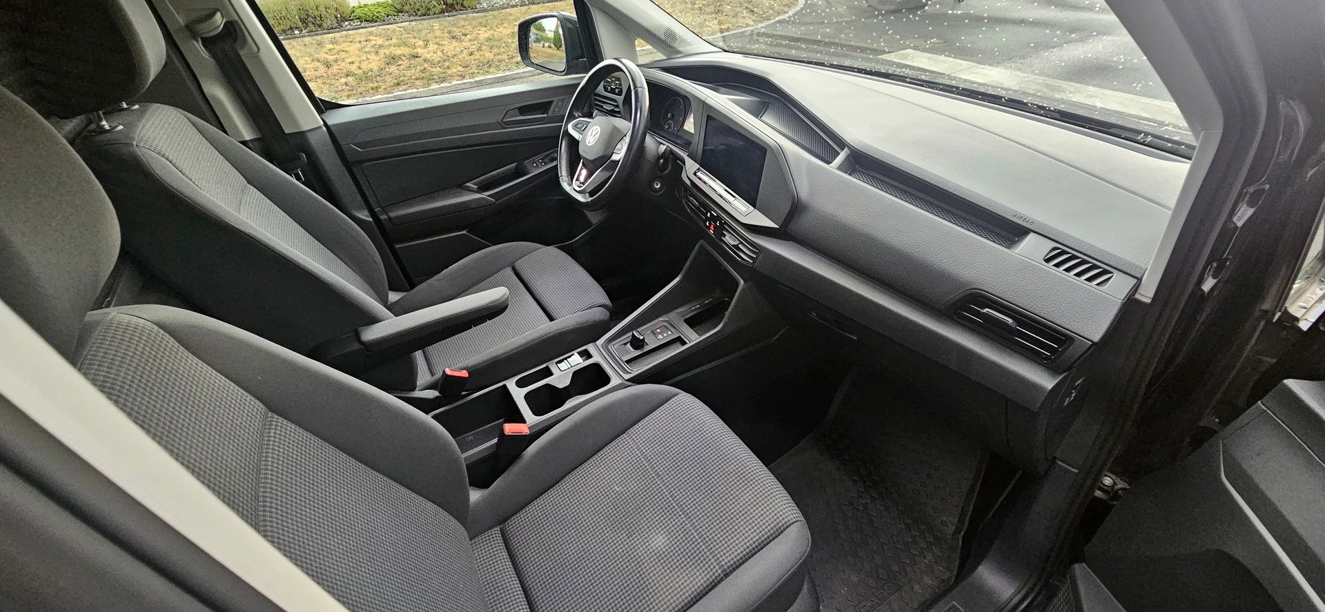 VW Caddy Cargo 2.0TDI DSG-image-8