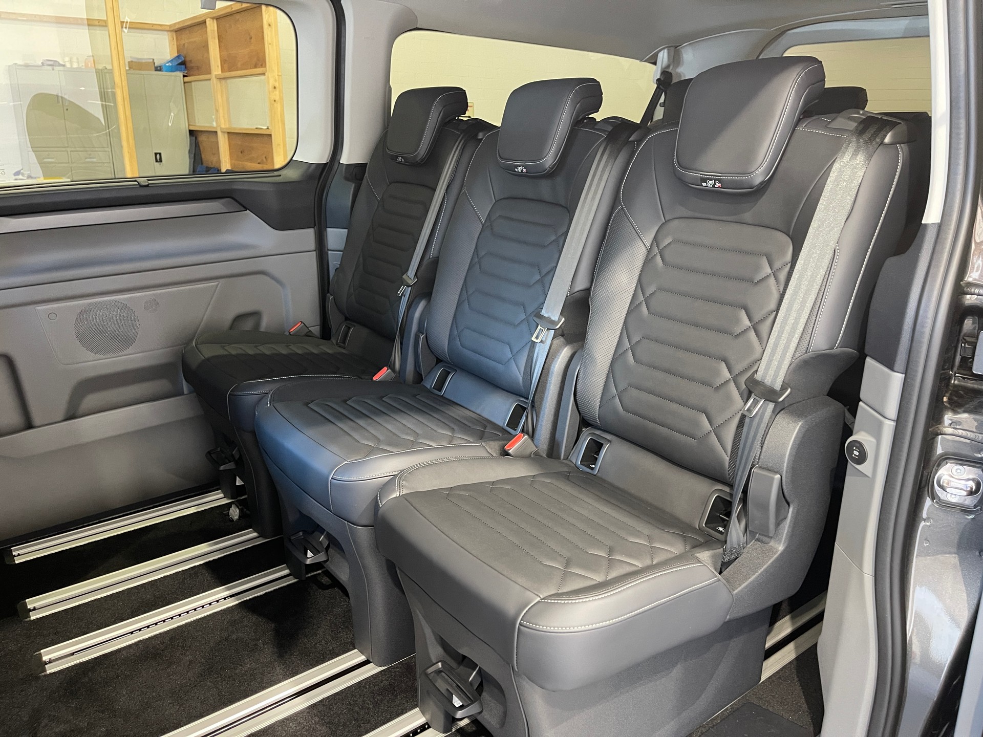 FORD Tourneo Bus 320 L2H1 TitaniumX Automat *5 JAHRE GARANTIE*-image-10