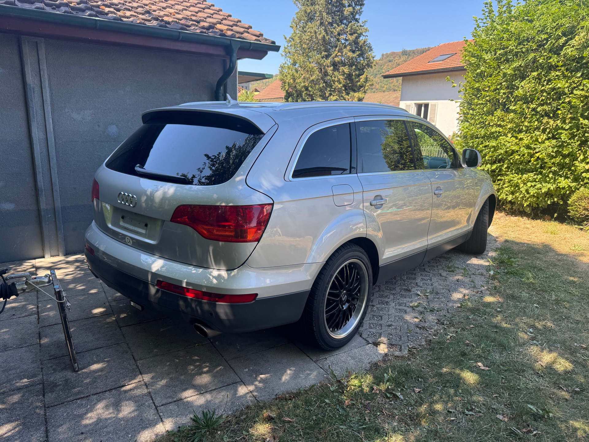 AUDI Q7-image-2