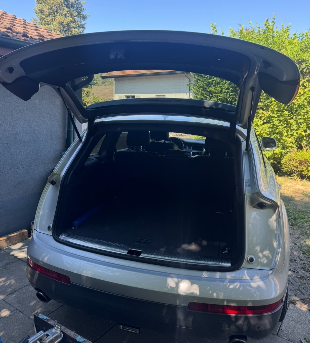 AUDI Q7-image-13