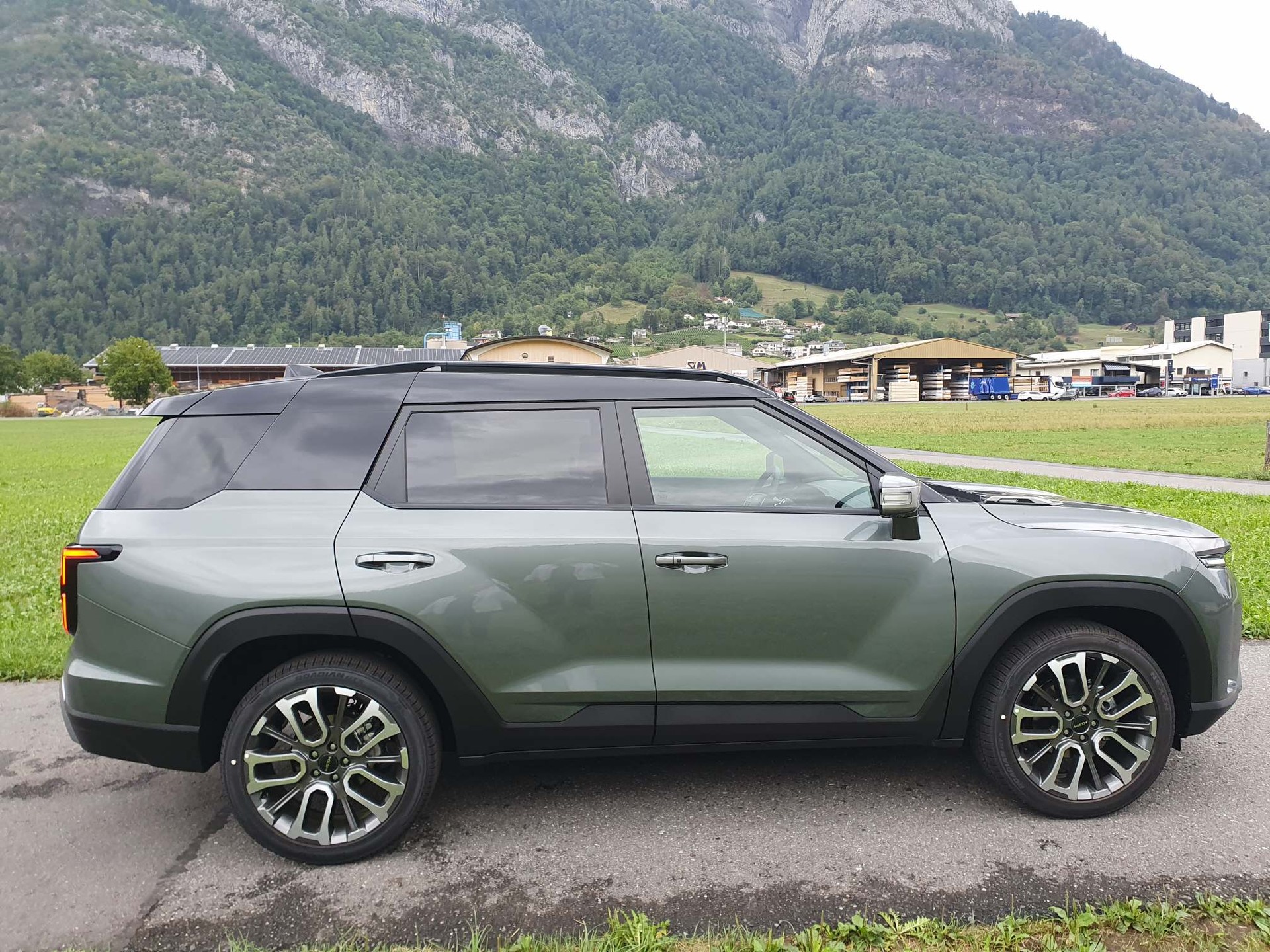 KGM-SsangYong Torres 1.5 Turbo Executive 4WD M27-image-7