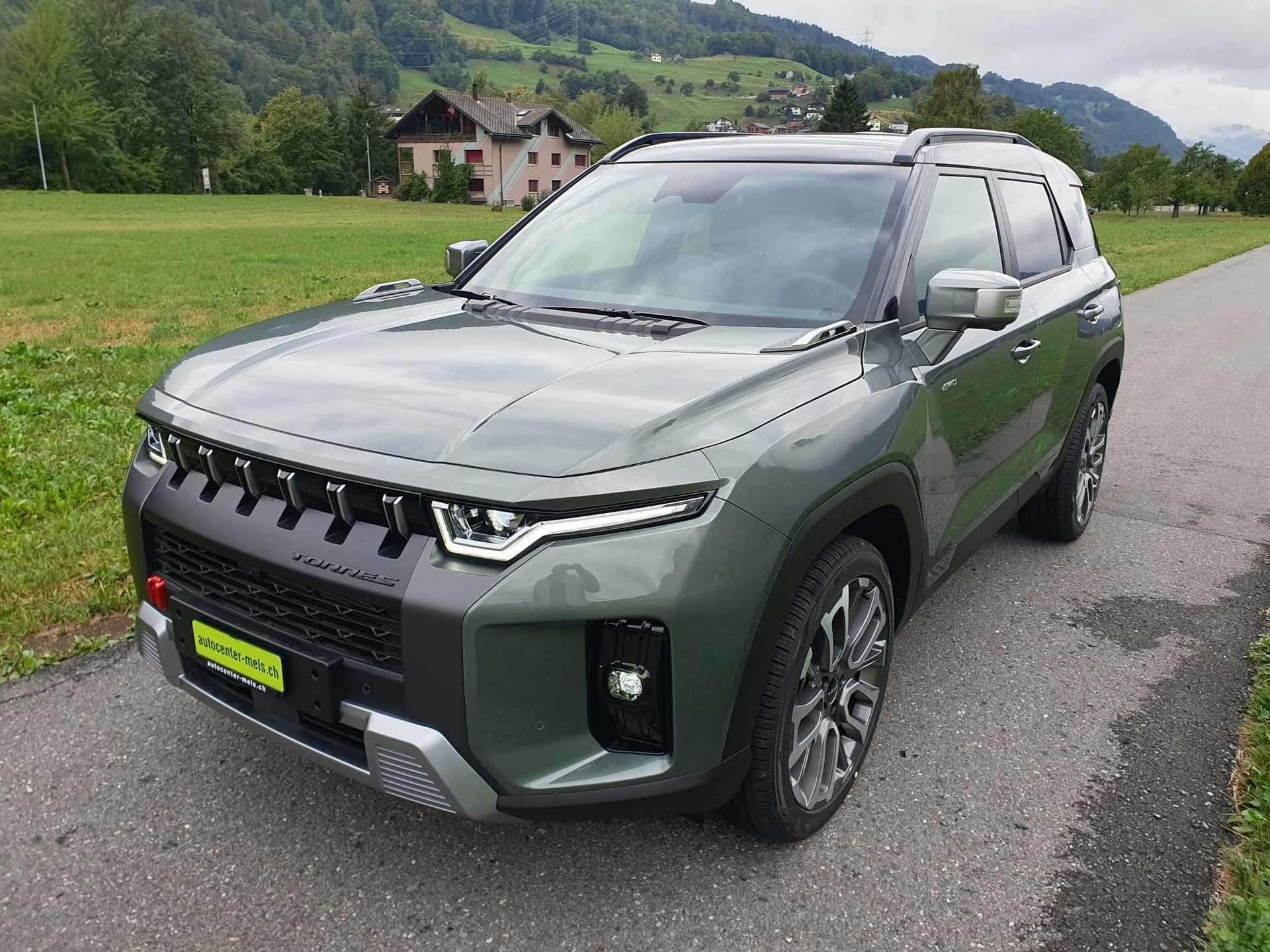 KGM-SsangYong Torres 1.5 Turbo Executive 4WD M27-image-3