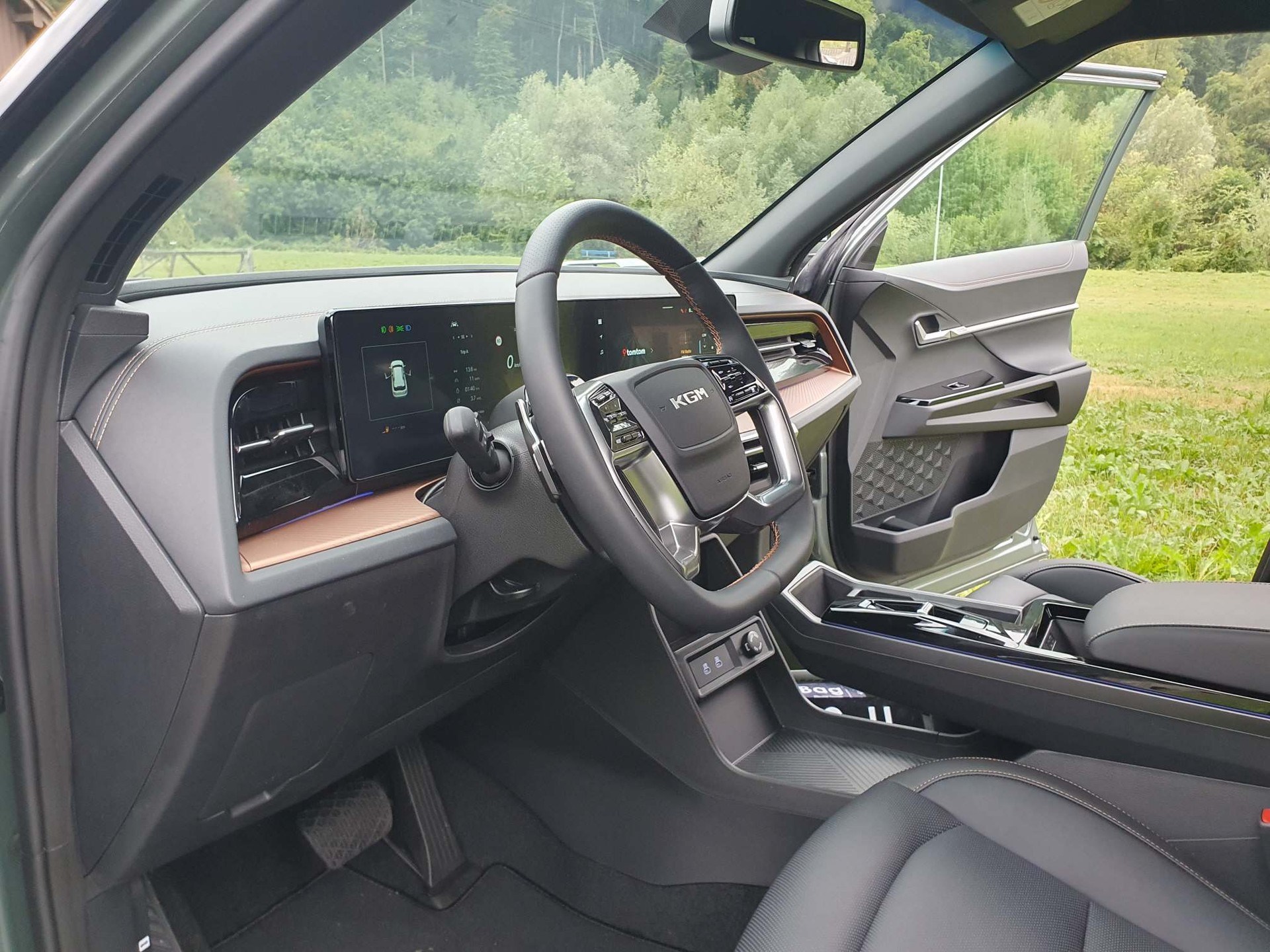 KGM-SsangYong Torres 1.5 Turbo Executive 4WD M27-image-8