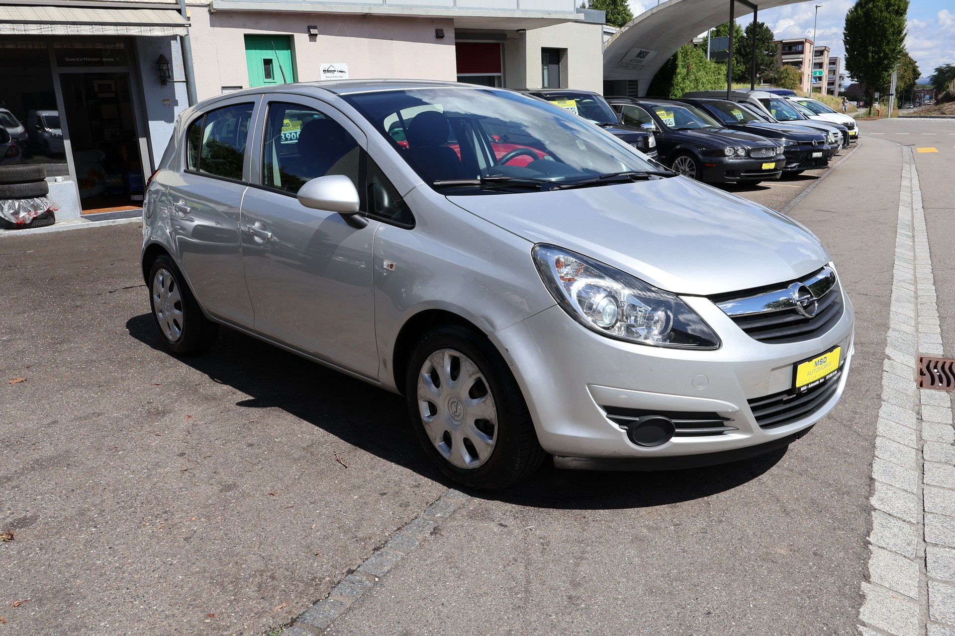 OPEL Corsa 1.4 TP Enjoy-image-1
