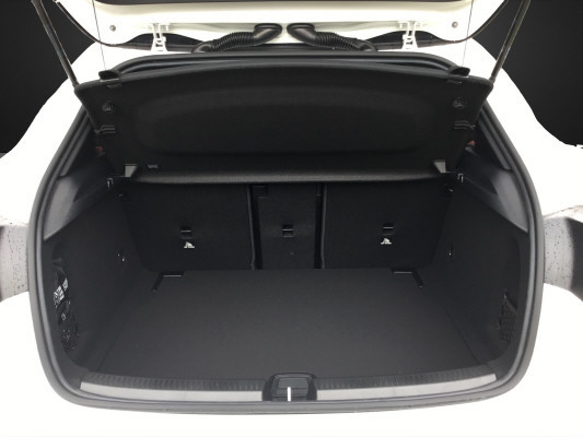MERCEDES-BENZ A AMG 35 4Matic 8G-DCT-image-11