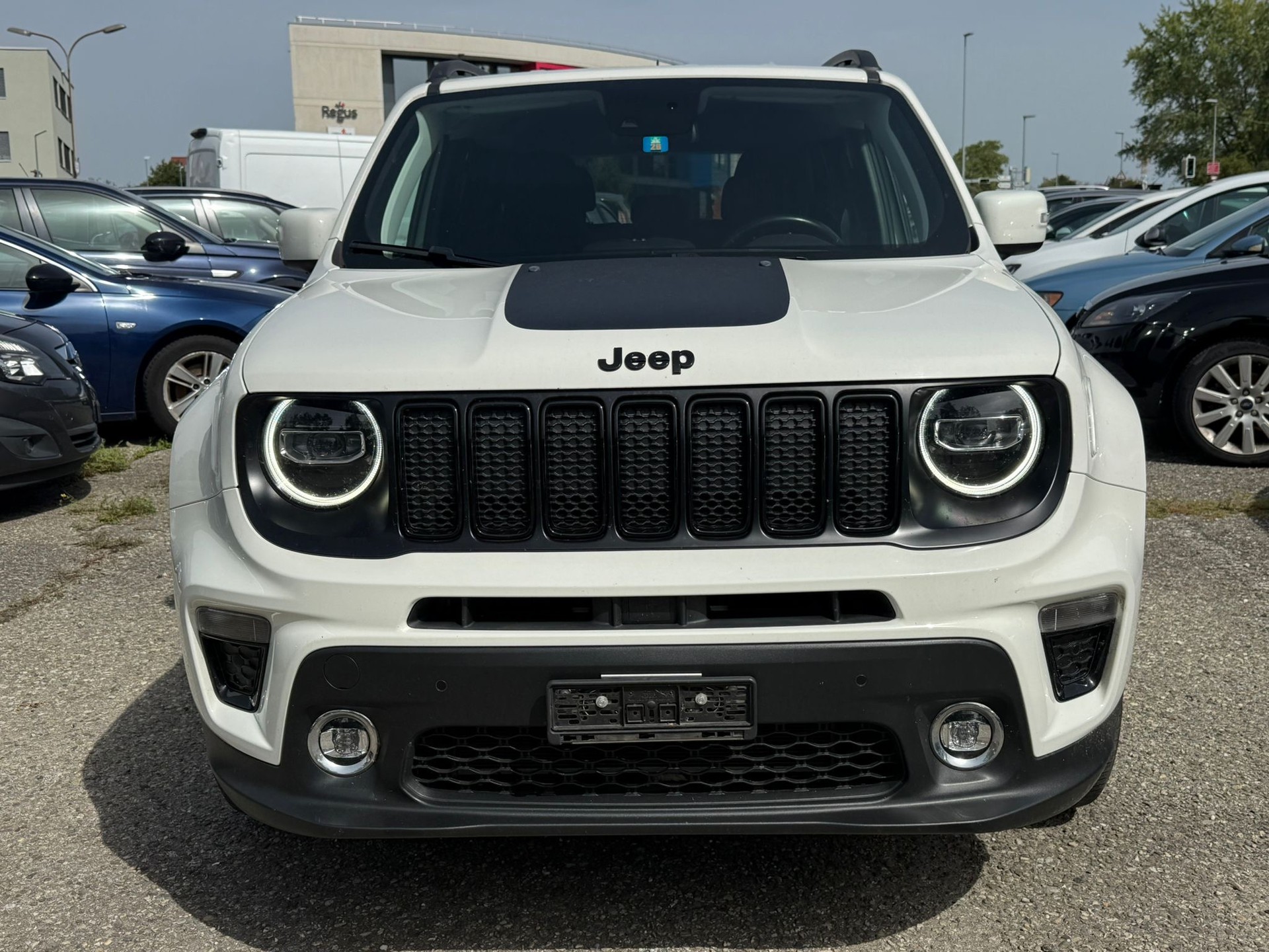 JEEP Renegade 1.3 Turbo Limited AWD-image-0