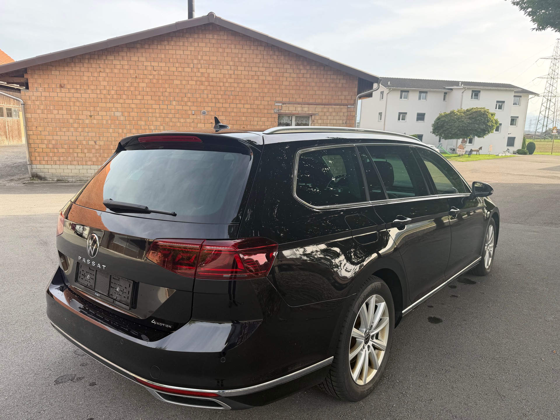 VW Passat 2.0 TDI BMT Elegance 4Motion DSG-image-3