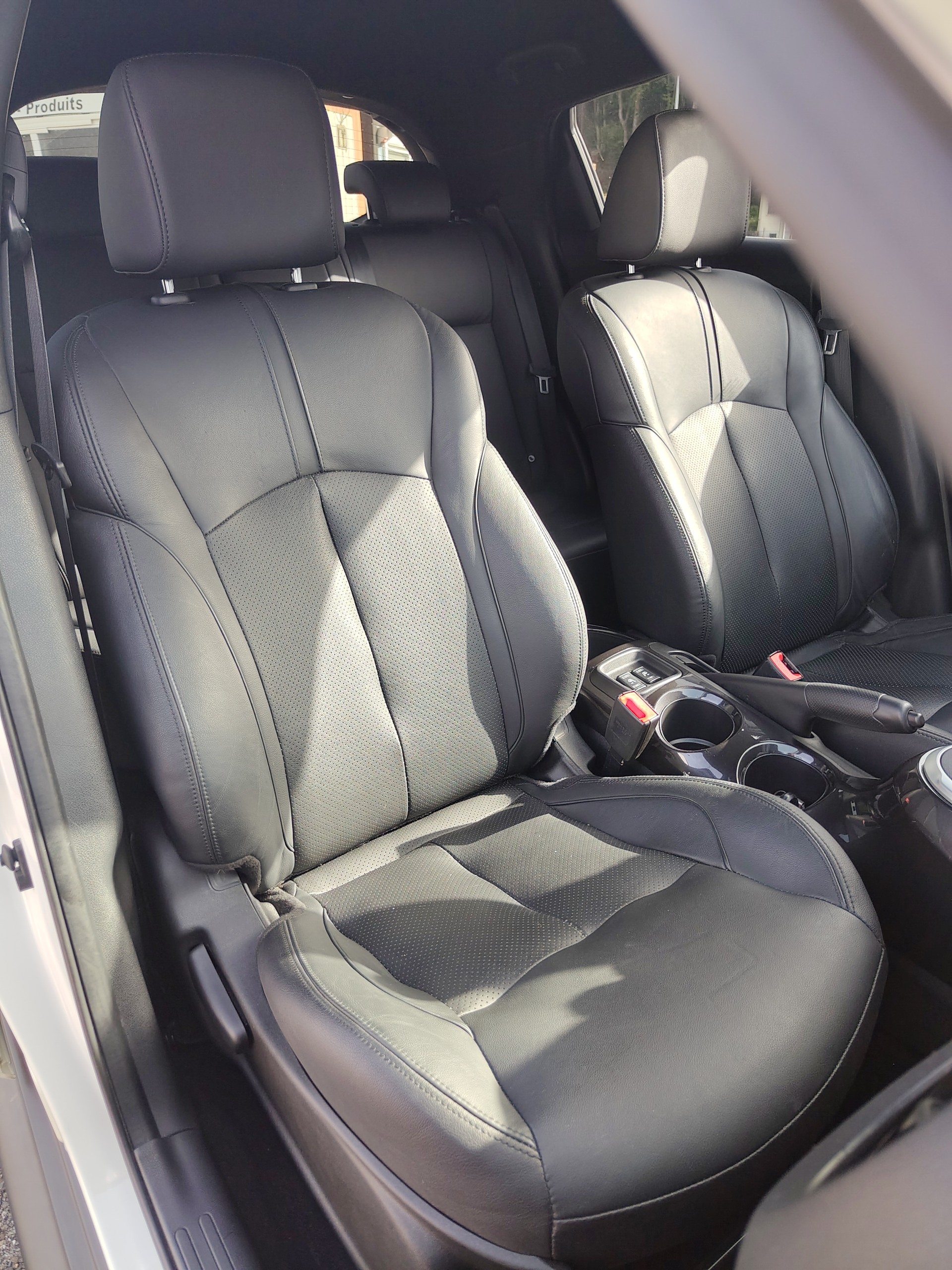 NISSAN Juke 1.6 DIG-T Swiss Edition 4x4 Xtronic M-CVT-image-7