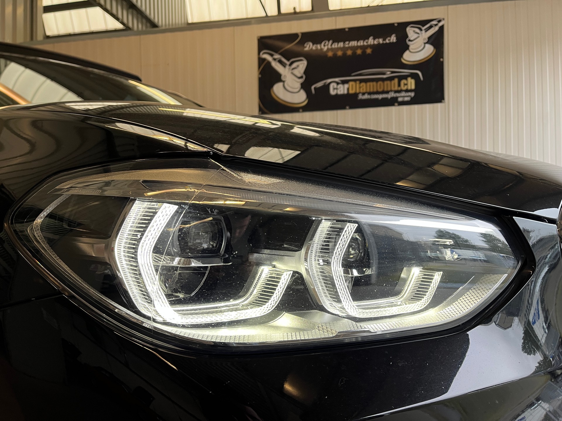 BMW X3 xDrive 48V 30d xLine Steptronic LEDER PANORAMA AHK-image-1