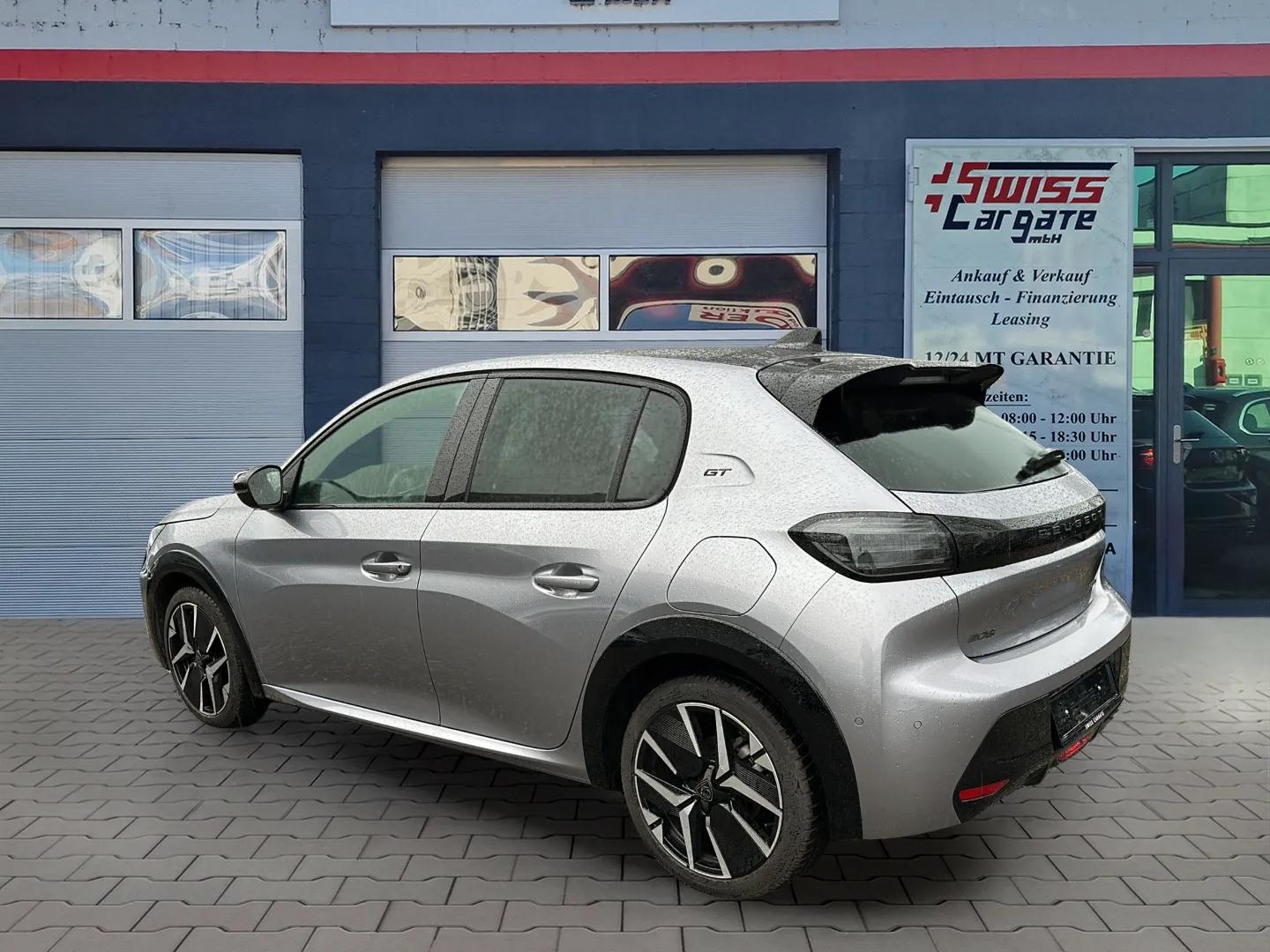 PEUGEOT 208 1.2 MHEV 145 GT-image-5