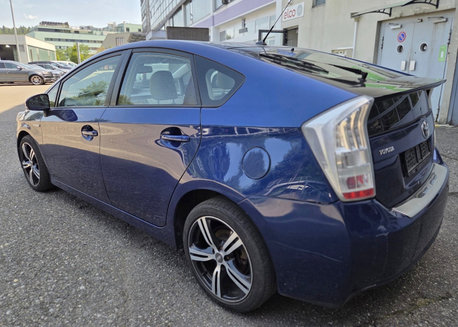 TOYOTA Prius 1.8 16V HSD Sol Premium-image-3