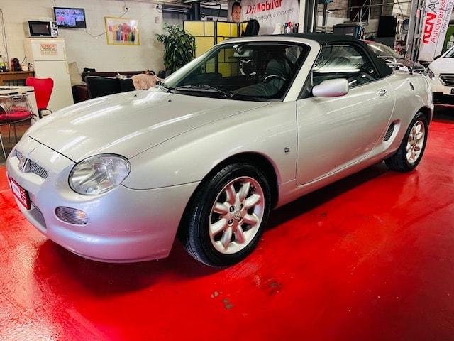 MG MGF 1.8i-image-13