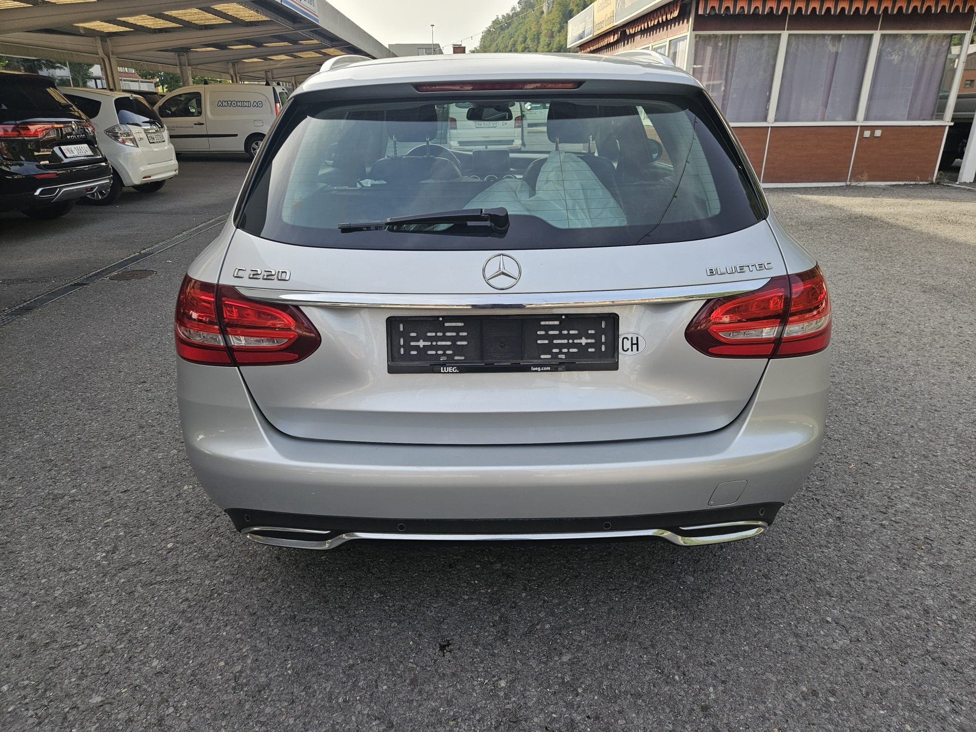 MERCEDES-BENZ C 220 BlueTEC Swiss Star Avantgarde 7G-Tronic-image-4