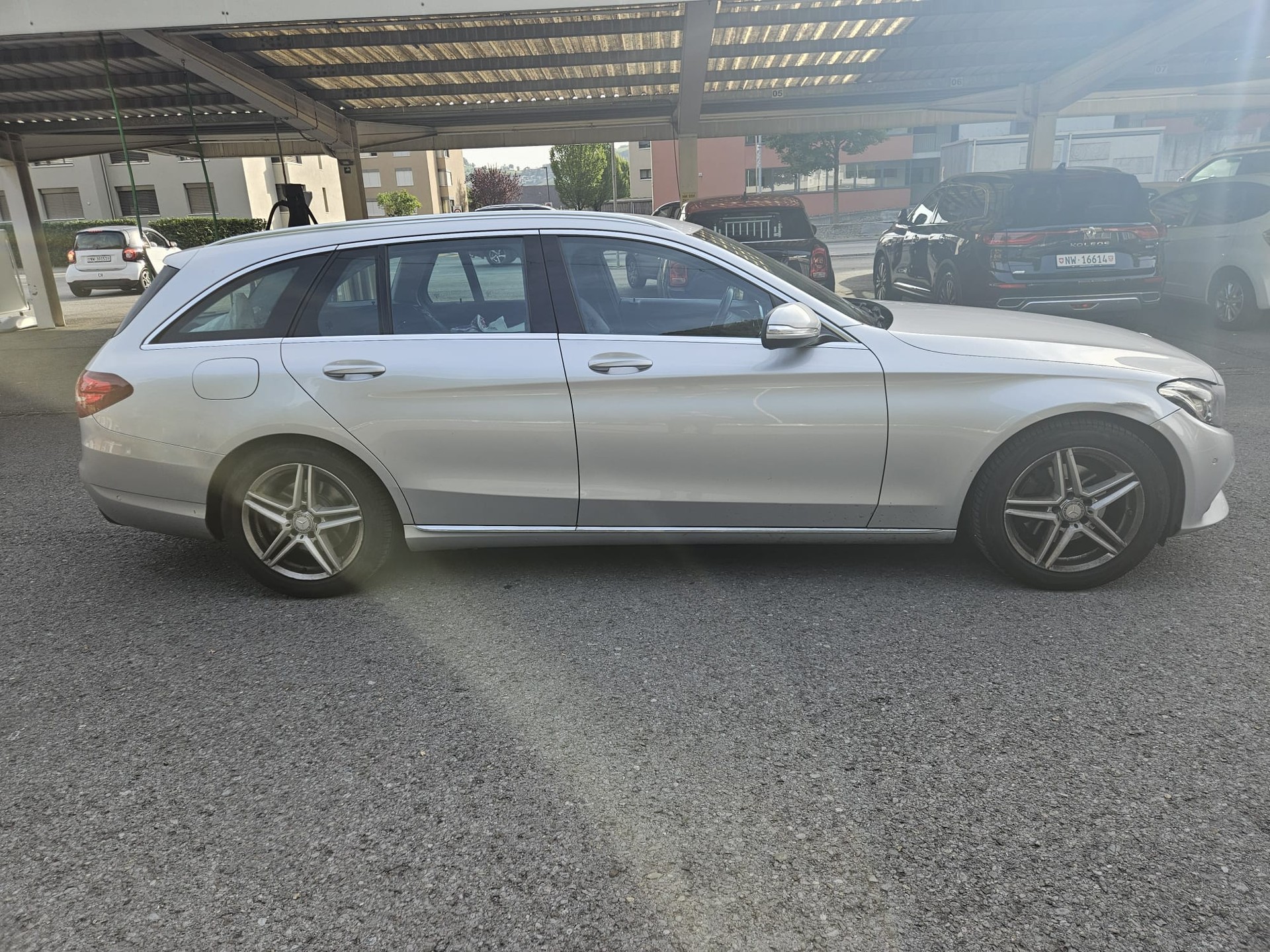 MERCEDES-BENZ C 220 BlueTEC Swiss Star Avantgarde 7G-Tronic-image-3
