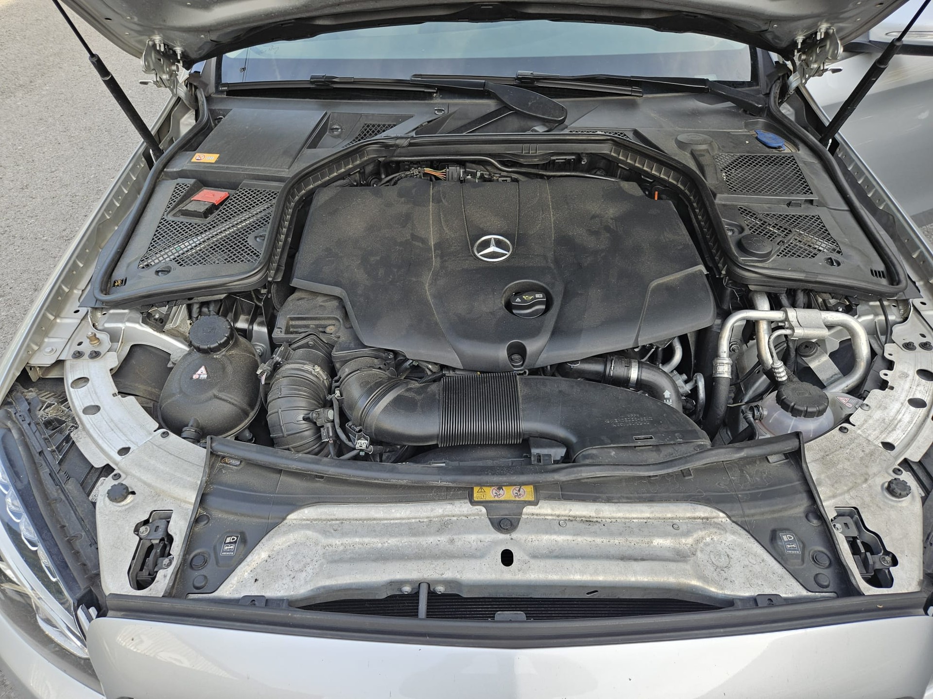 MERCEDES-BENZ C 220 BlueTEC Swiss Star Avantgarde 7G-Tronic-image-7