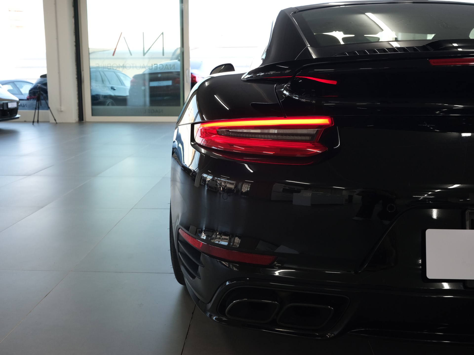 PORSCHE 911 Turbo S PDK *Sportabgassanlage* *Sportack* *Sport Chrono*-image-19
