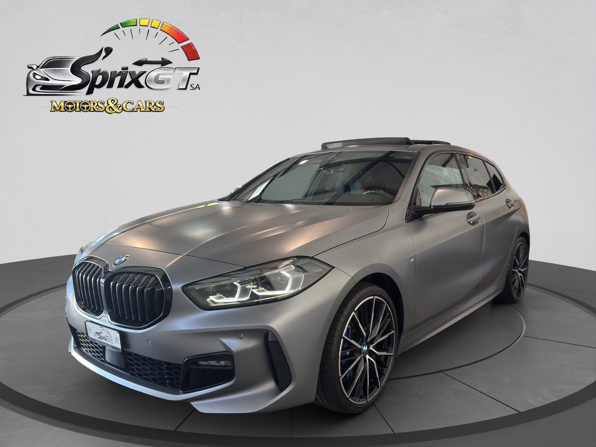 BMW 120i M Sport Steptronic-image-0