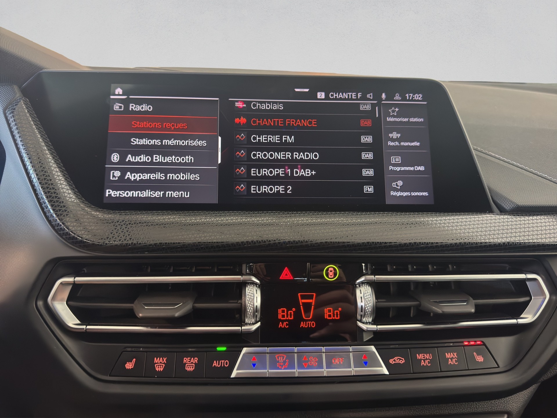 BMW 120i M Sport Steptronic-image-19
