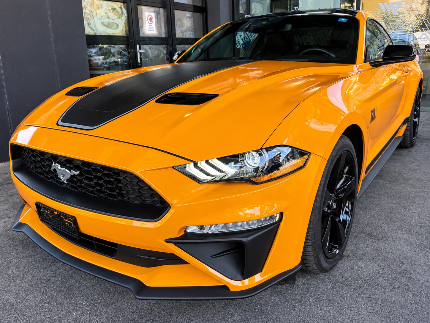 FORD Mustang Fastback 2.3 Automat Mach-1 (Replica)-image-4