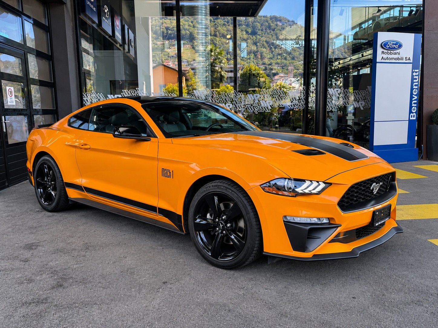 FORD Mustang Fastback 2.3 Automat Mach-1 (Replica)-image-3